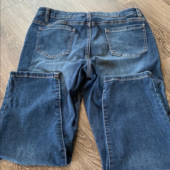 Cleo Blue Straight Leg Jeans with Faded Wash - Picture 4 of 4